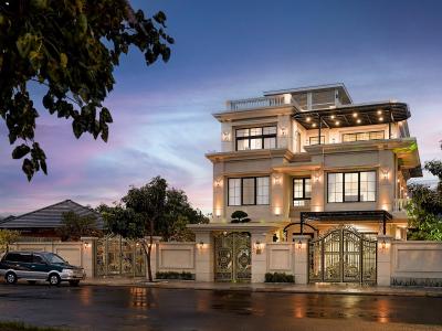 Bán nhà 3 tầng 90m² kiệt ô tô Hải Châu, cách biển 2km