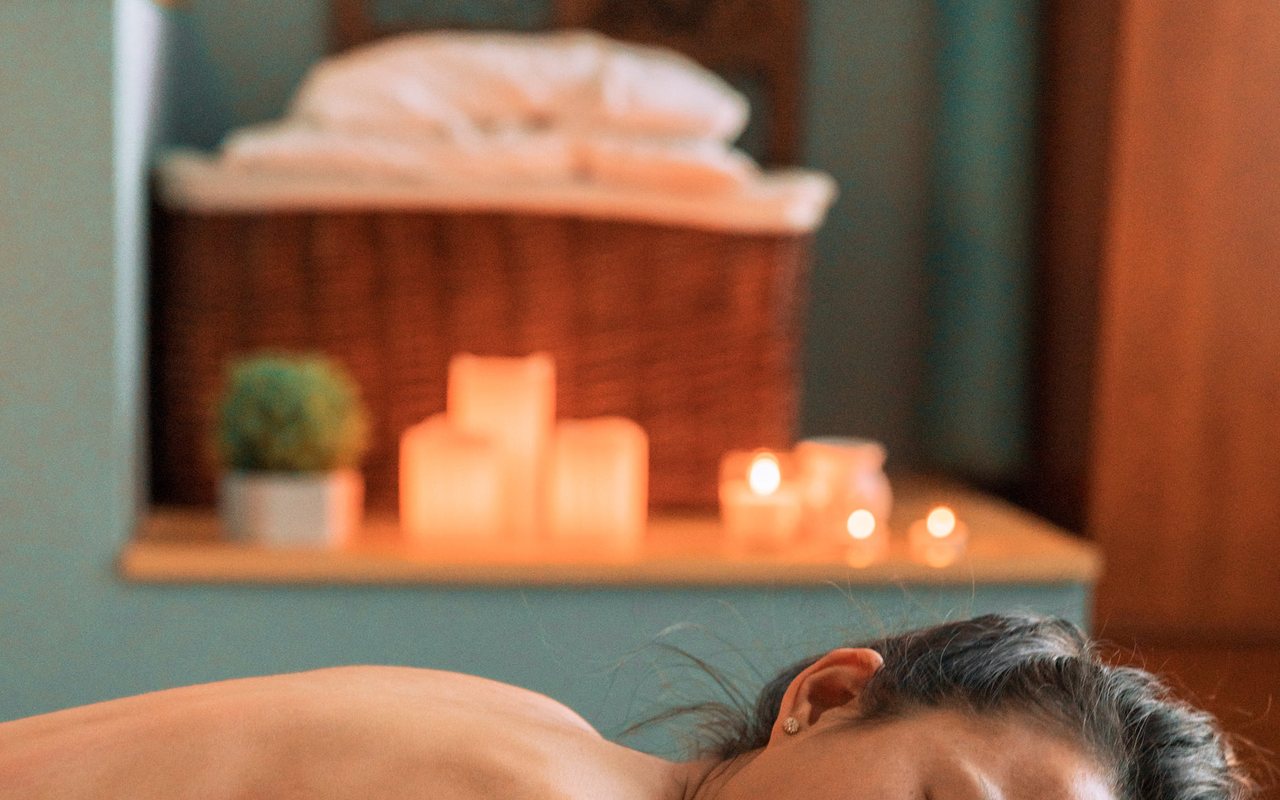 Massage body thư giãn — Hoa Ban Spa