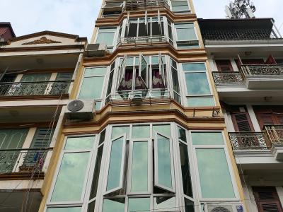 Bán nhà ngõ ô tô tránh 45m² 5 tầng phố Nguyễn Khang