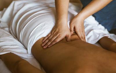 Trị liệu lưng, cột sống — Trúc Xanh Trị Liệu
